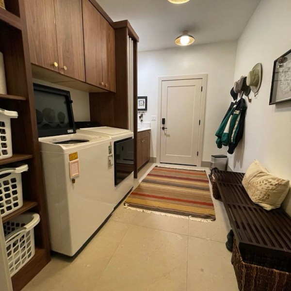 Laundry & Mudroom
